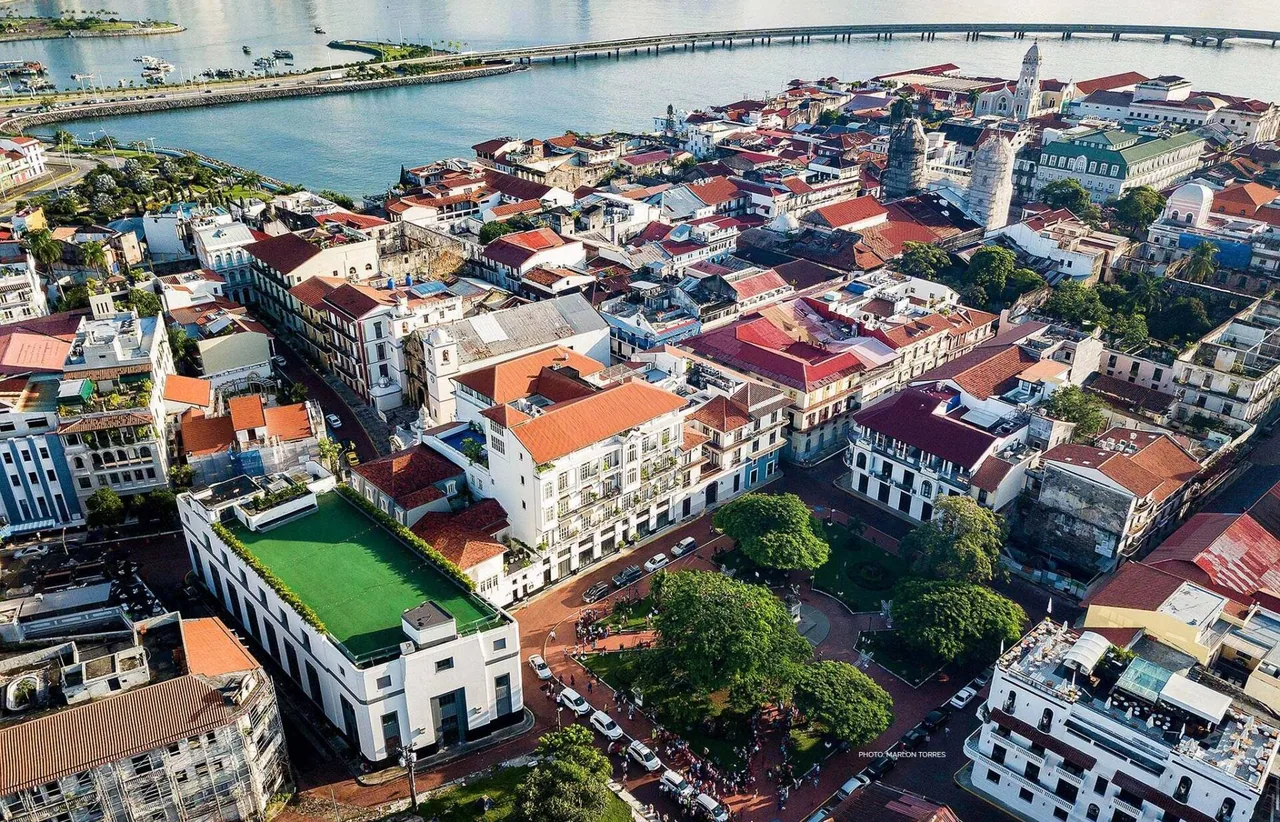 American Trade Hotel, Casco Antiguo